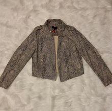 Load image into Gallery viewer, Snakeskin Jacket
