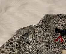 Load image into Gallery viewer, Snakeskin Jacket
