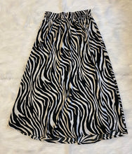 Load image into Gallery viewer, Zebra Skirt
